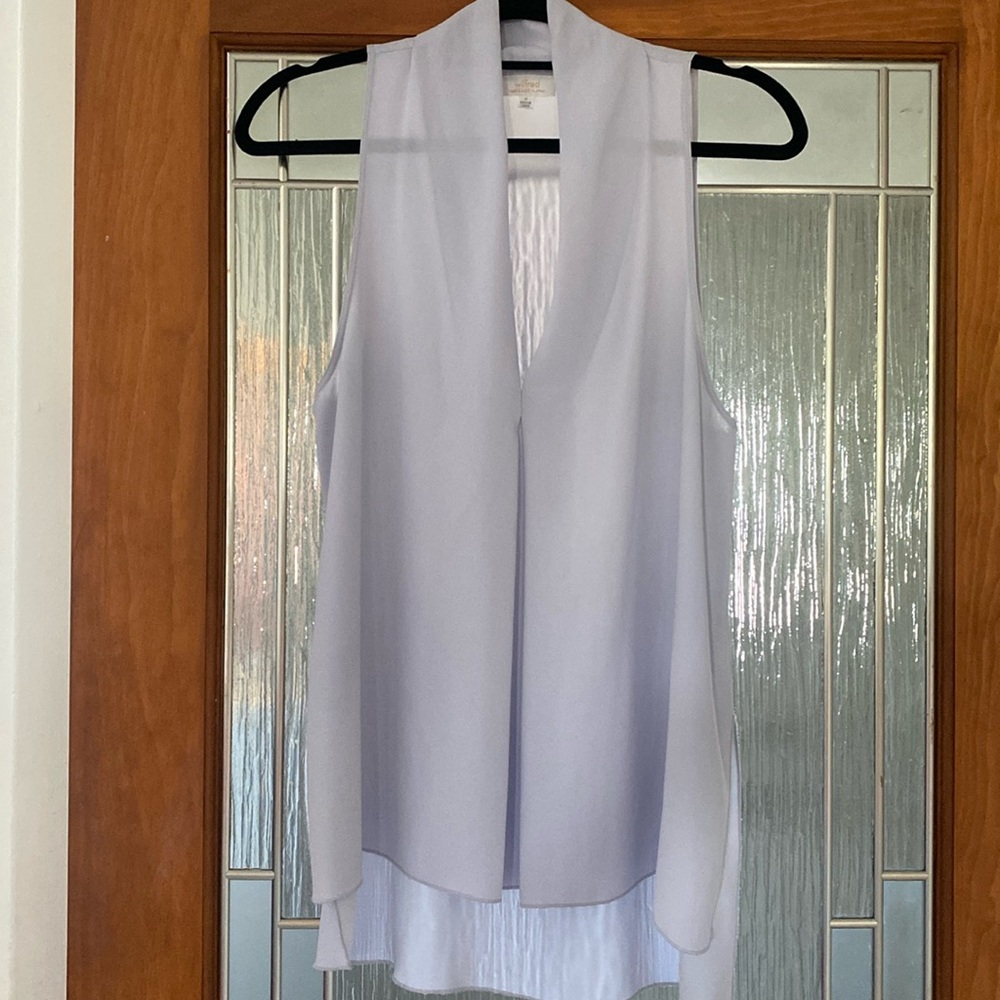 Wilfred top